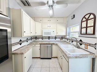 416 11th Ave S, Lake Worth, FL 33460