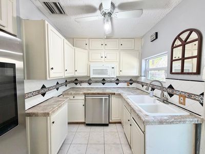 416 11th Avenue S, Lake Worth, FL, 33460