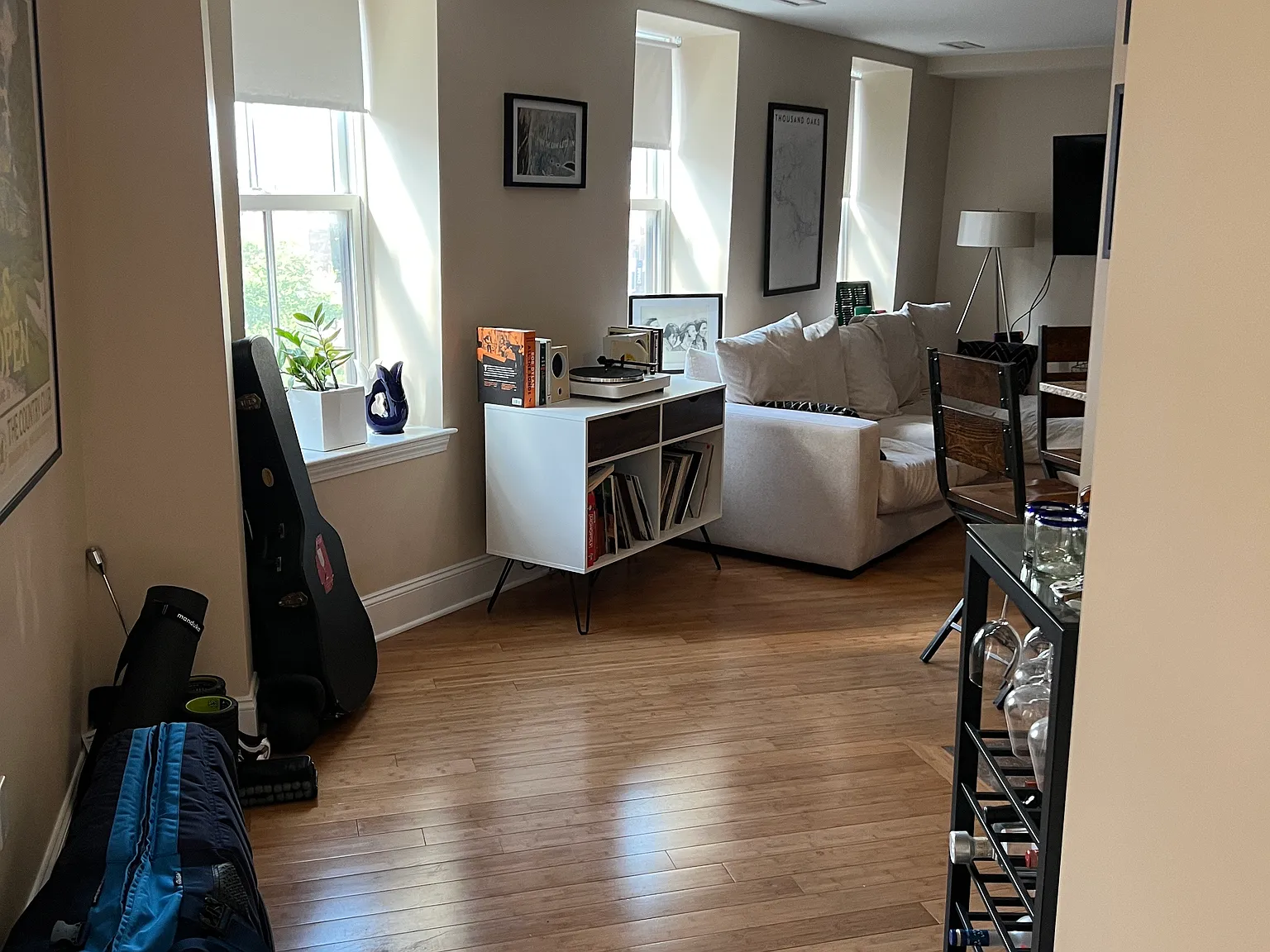 2 bed, 875 sqft, $3,900 — Photo 4