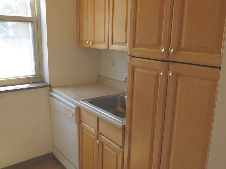 5712 Phillips Ave #B6 — Photo 53