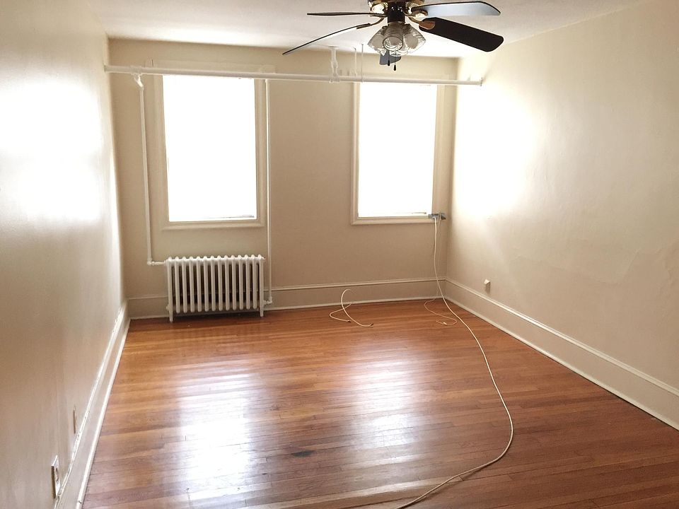 2nd image of 84 Forest St APT D7