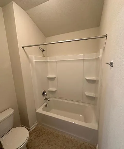 16021 Nightshade St — Photo 32