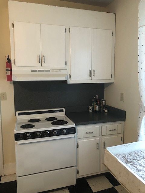 1st image of 1016 Maplewood Ave
