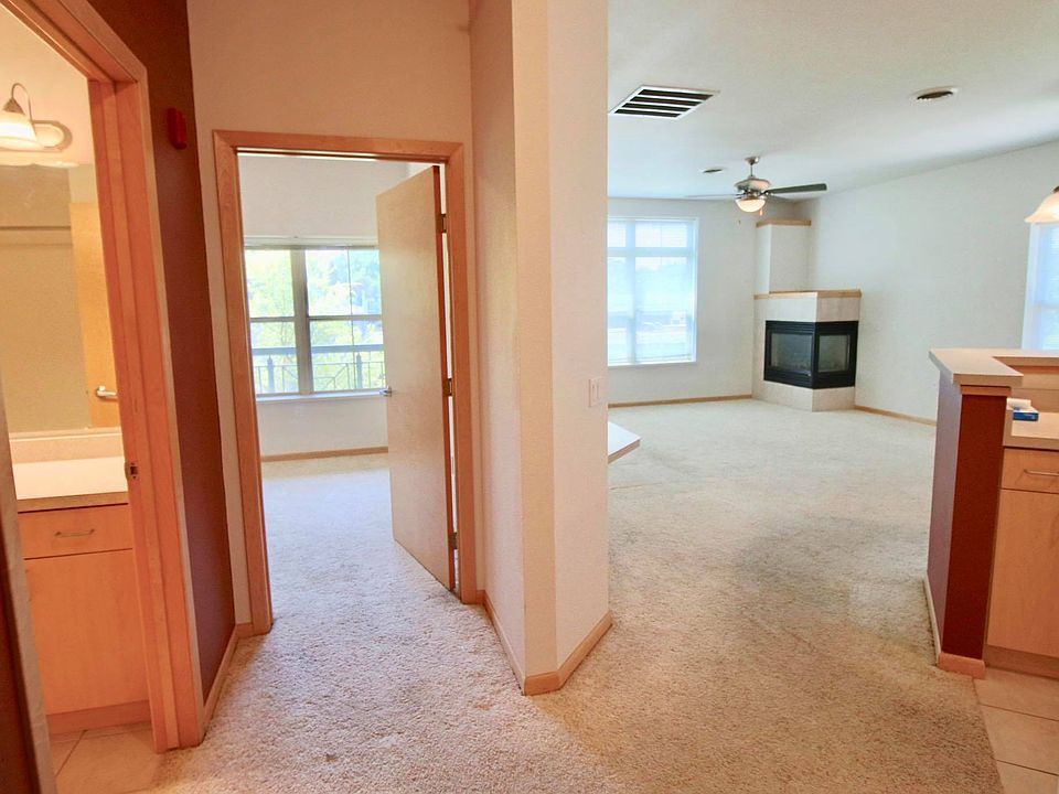 1st image of 7781 Elmwood Ave #3856244