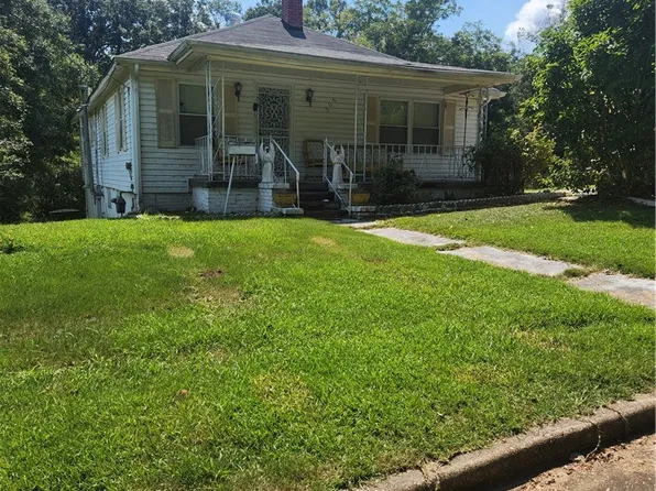 506 Laslie St, Tuskegee, AL 36083