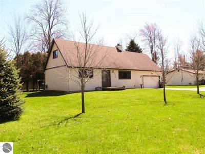 3934 E Lane St, Traverse City, MI, 49684