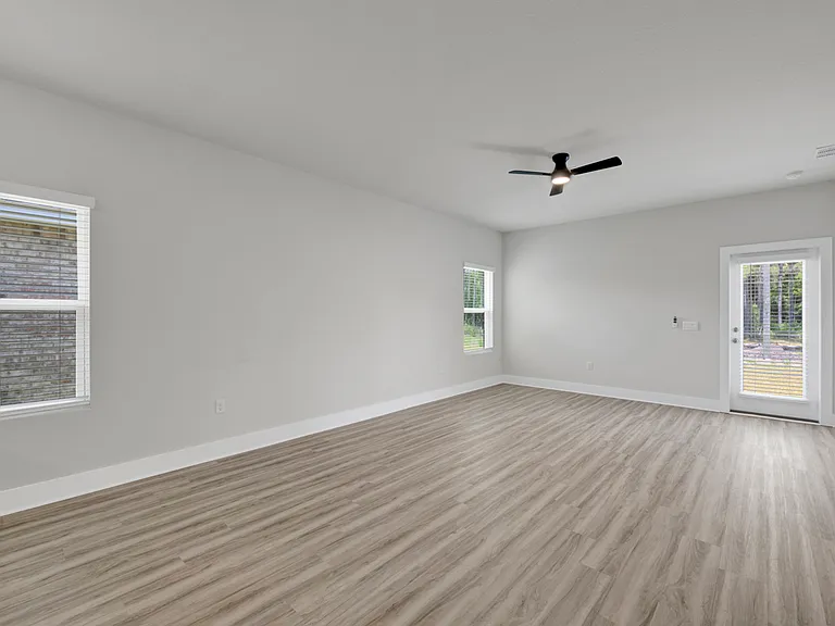 9854 Starling Dr — Photo 6