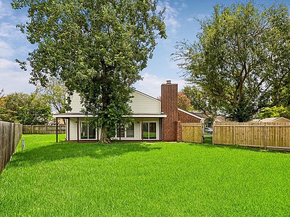 3rd image of 3406 Duncaster Ct