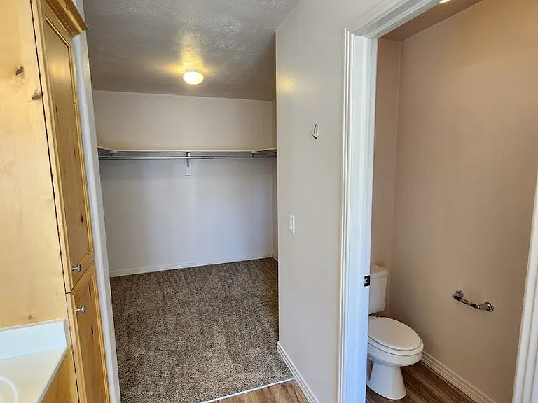 1630 E 2450 S #216 — Photo 23