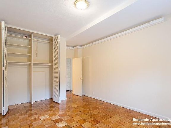 4th image of 71 Monmouth St #315