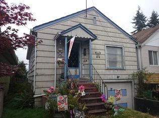 545 N 74th St, Seattle, WA 98103