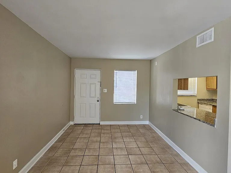 1750 N Congress Ave #304 — Photo 5