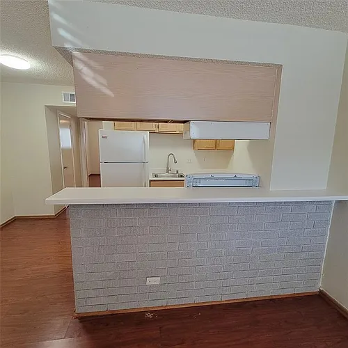 1328 Bomar St Photo 1