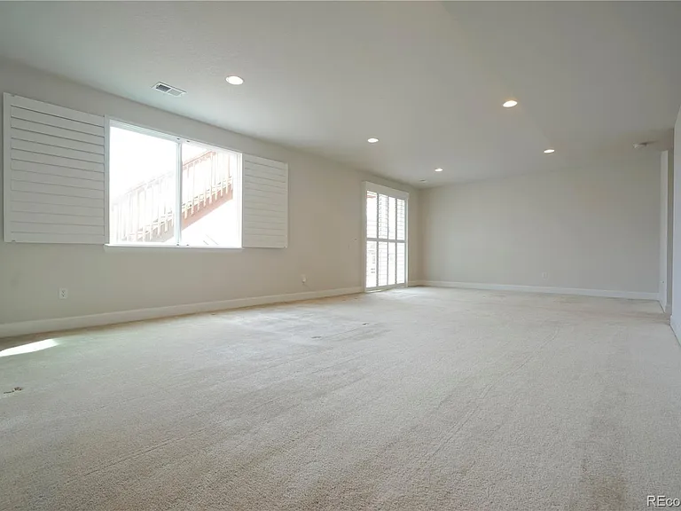 6782 Petunia Pl — Photo 22