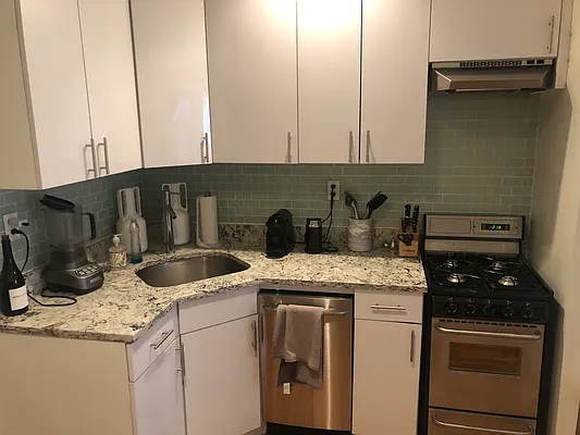 Rented by Dalan Rentals | media 10