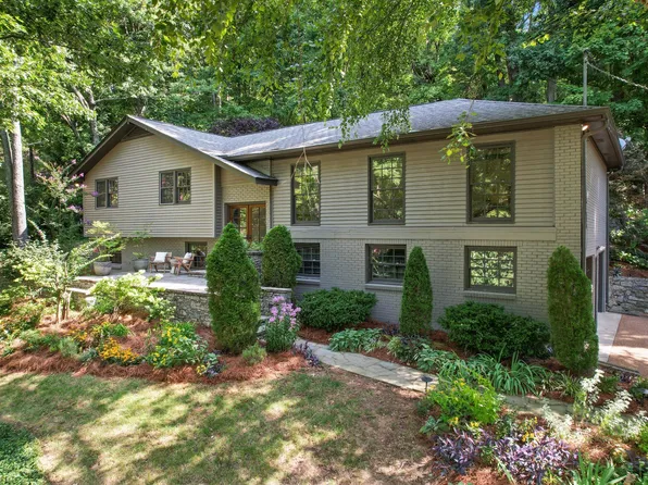 2012 Otter Valley Ln, Nashville, TN 37215