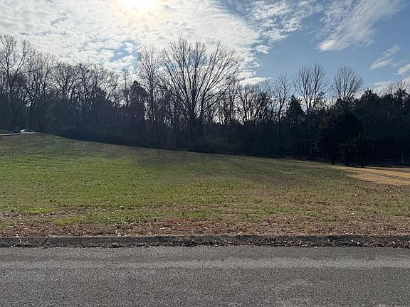4th image of 1752 Mayflower Dr