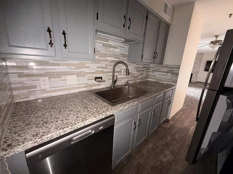2601 W Broadway Blvd #283 — Photo 7
