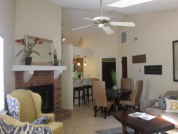 2nd image of 5814 Red Cedar Ln