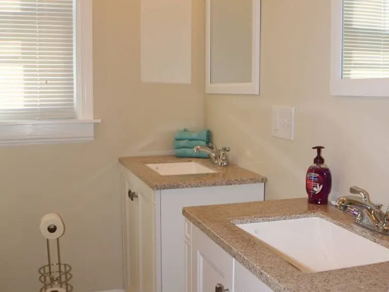 139-141 Oakland Ave #3 — Photo 6