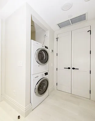 Rented by Voro New York | media 12