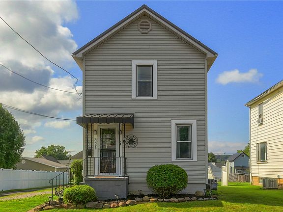 2nd image of 321 Hazel Ave