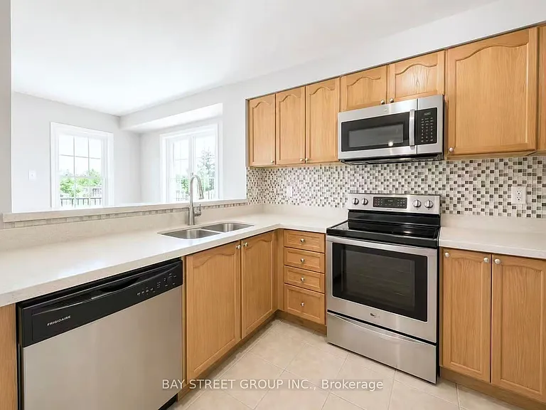 3168 Cabano Cres — Photo 11