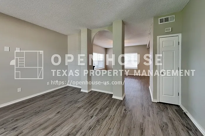 600 Blue Leaf Dr — Photo 3