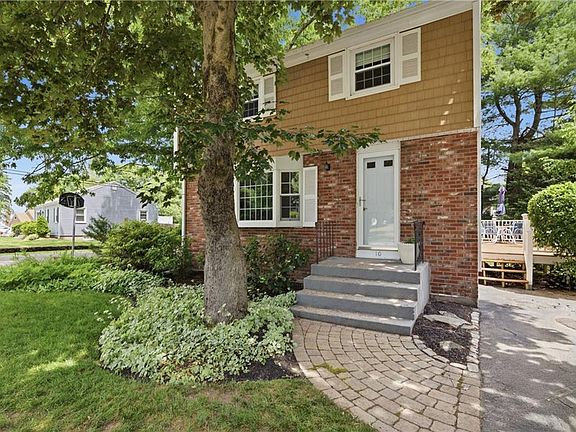 2nd image of 10 Sprague St