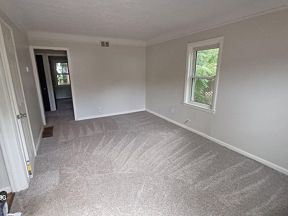 5th image of 14015 San Diego Ave