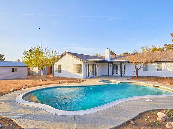 2nd image of 16174 Lago Vista Ln