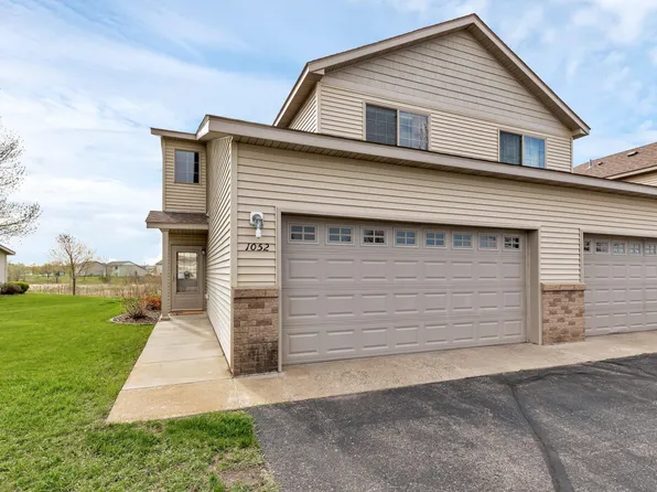 1052 Manor Ct, Saint Cloud, MN 56303