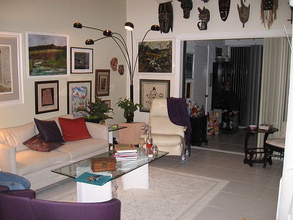 2nd image of 3925 Carambola Cir N #29113