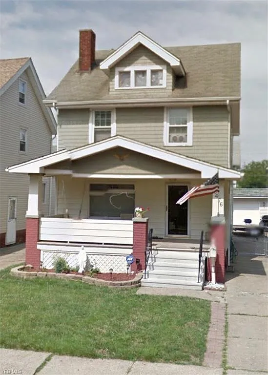 3476 W 119th St photo 1