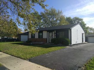 3703 Peach Grove Ln, Hazel Crest, IL 60429