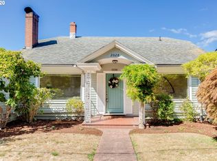 2028 Irving Ave, Astoria, OR 97103