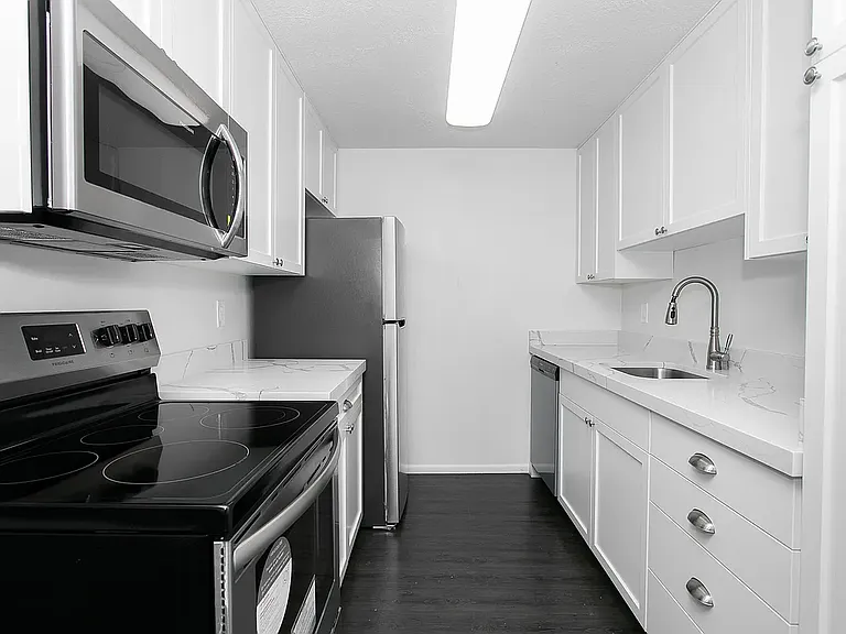 1724 N 1450 W — Photo 7