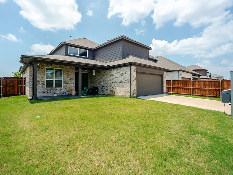 6642 Gavin Dr — Photo 21