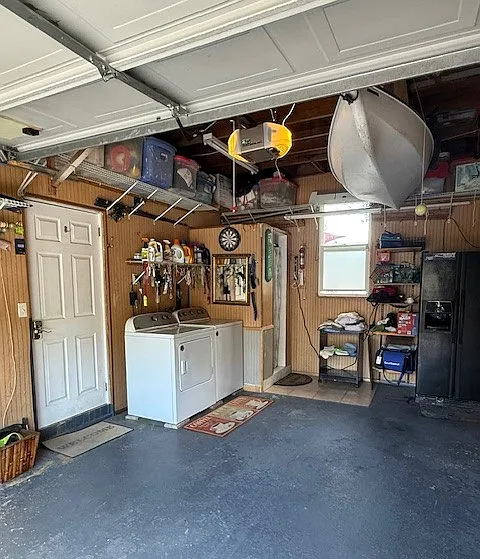 2400 Browning St — Photo 11