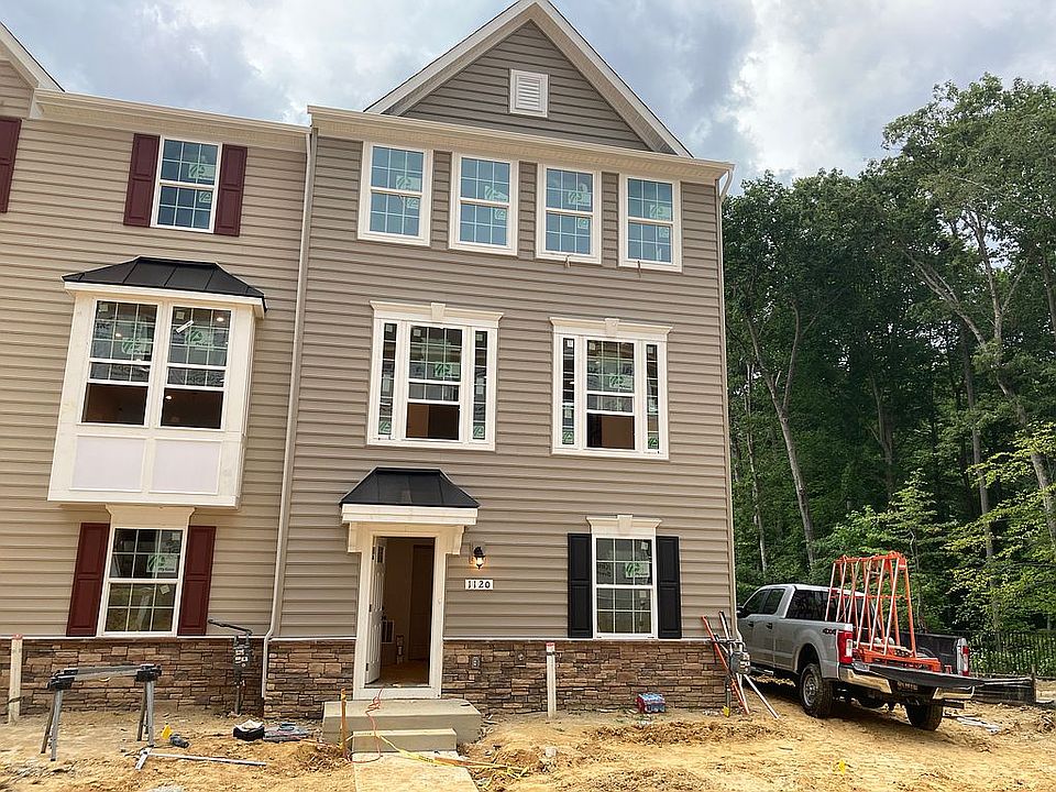 1st image of 1120 Dovetail Cir