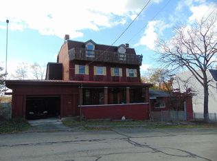 1828 1st St, Connellsville, PA