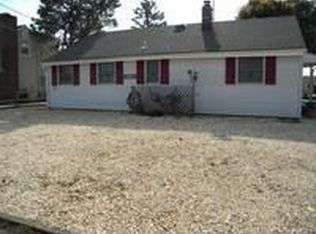 222 Cedar Dr, Bayville, NJ 08721