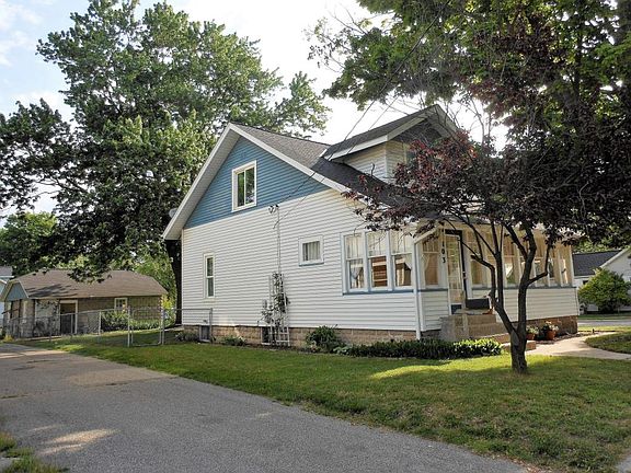 3rd image of 103 W McKinley Ave