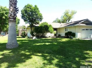 913 Jefferson Ave, Los Banos, CA 93635