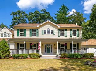 31 Ledge Rd, Pelham, NH 03076