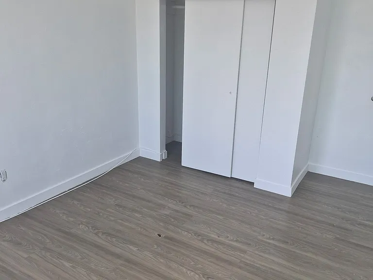1845 O Ave — Photo 5