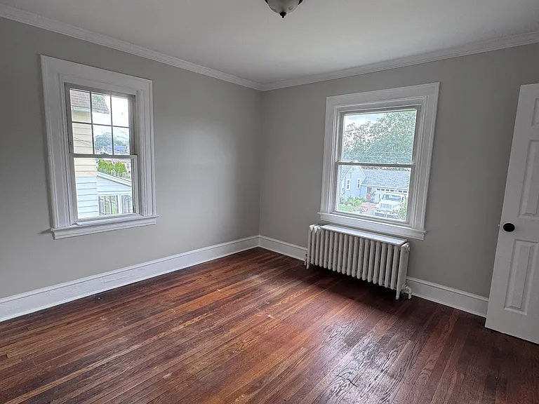 44 Lambert St #1 — Photo 19