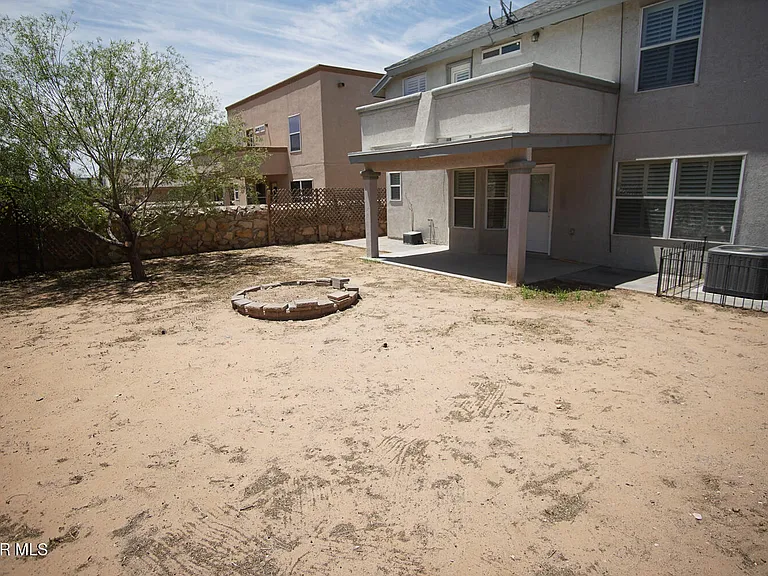 10932 Acoma St — Photo 34