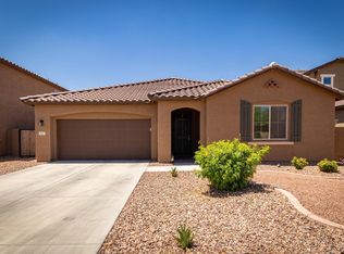 743 W Desert Hollow Dr, San Tan Valley, AZ 85143