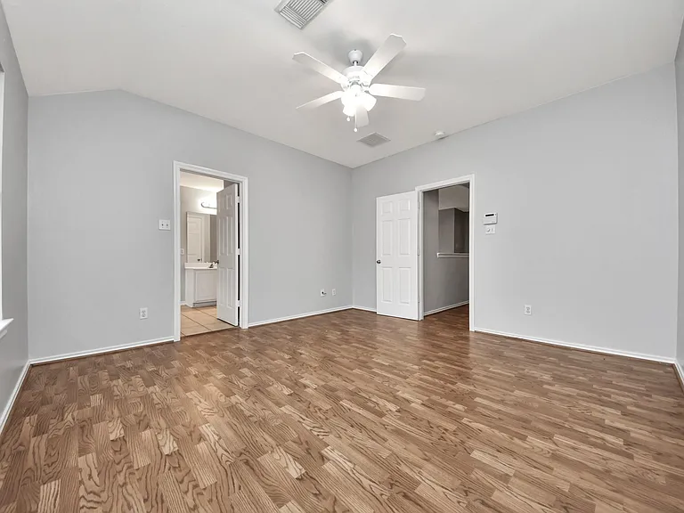 16526 Cairngrove Ln — Photo 30